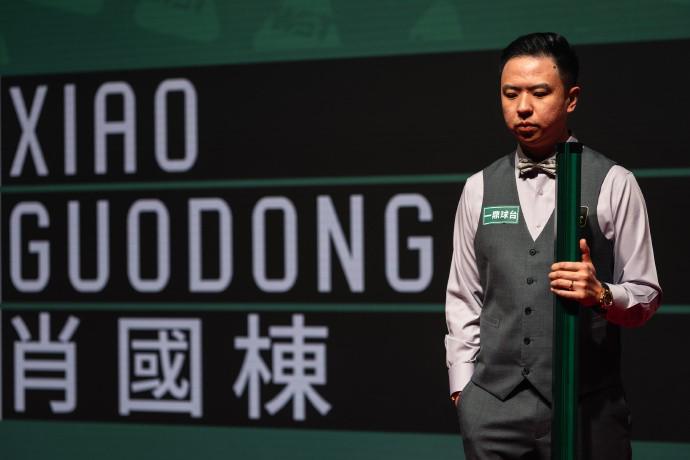 K1体育官方-历史首次！赵心童、周跃龙惊险晋级，国手包揽斯诺克世界大奖赛4强