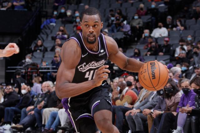 K1体育官方网站-赛季中期可能被交易的8大球星 欧文西蒙斯领衔